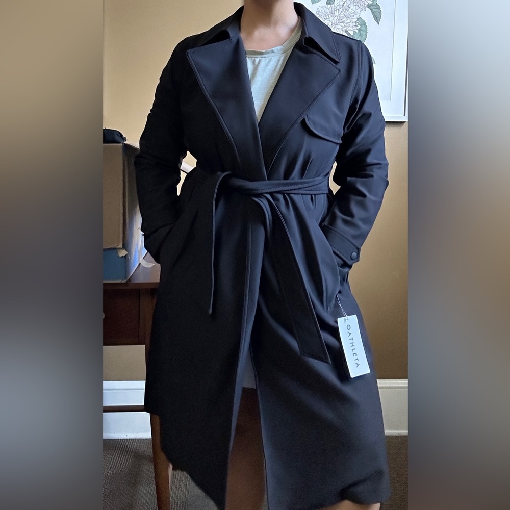 Athleta STELLAR TRENCH coat in size M nwt black